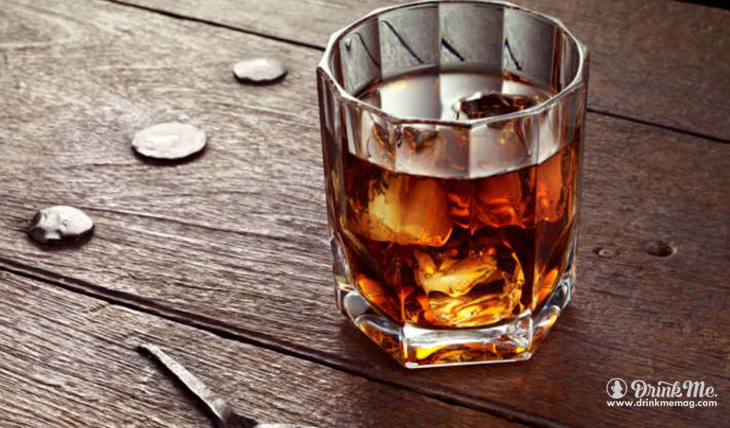 Straihgt WHiskey drinkmemag.com drink me