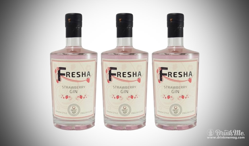 Fresha gin pink gin strawberry gin drinkmemag.com drink me