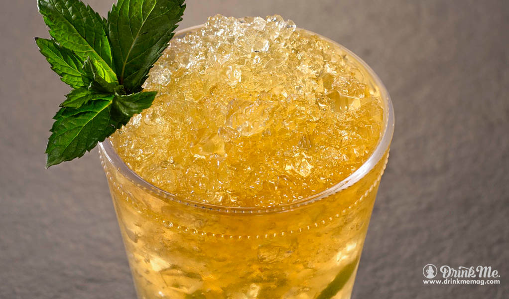 How To Make A Stunning Mint Julep Drink Me Magazine