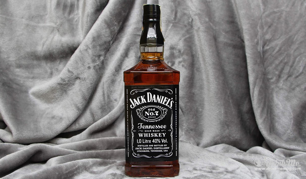 Whiskey or Whisky drinkmemag.com drink me Jack Daniel's Winter Campaign